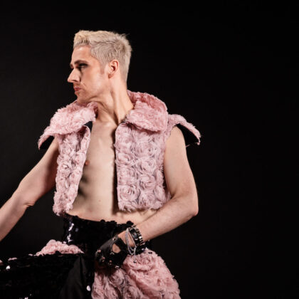 {field title}{/field}