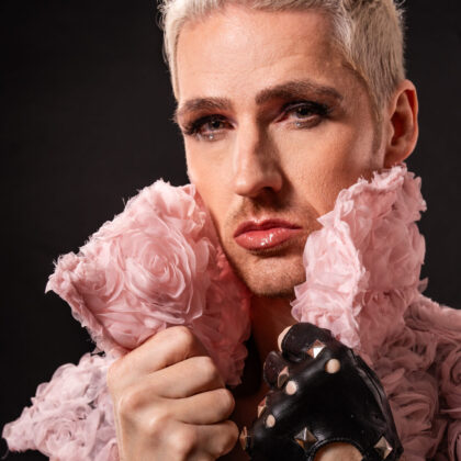 {field title}{/field}