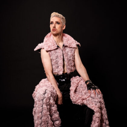 {field title}{/field}